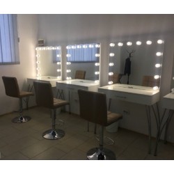 Столы для салонов красоты А-49